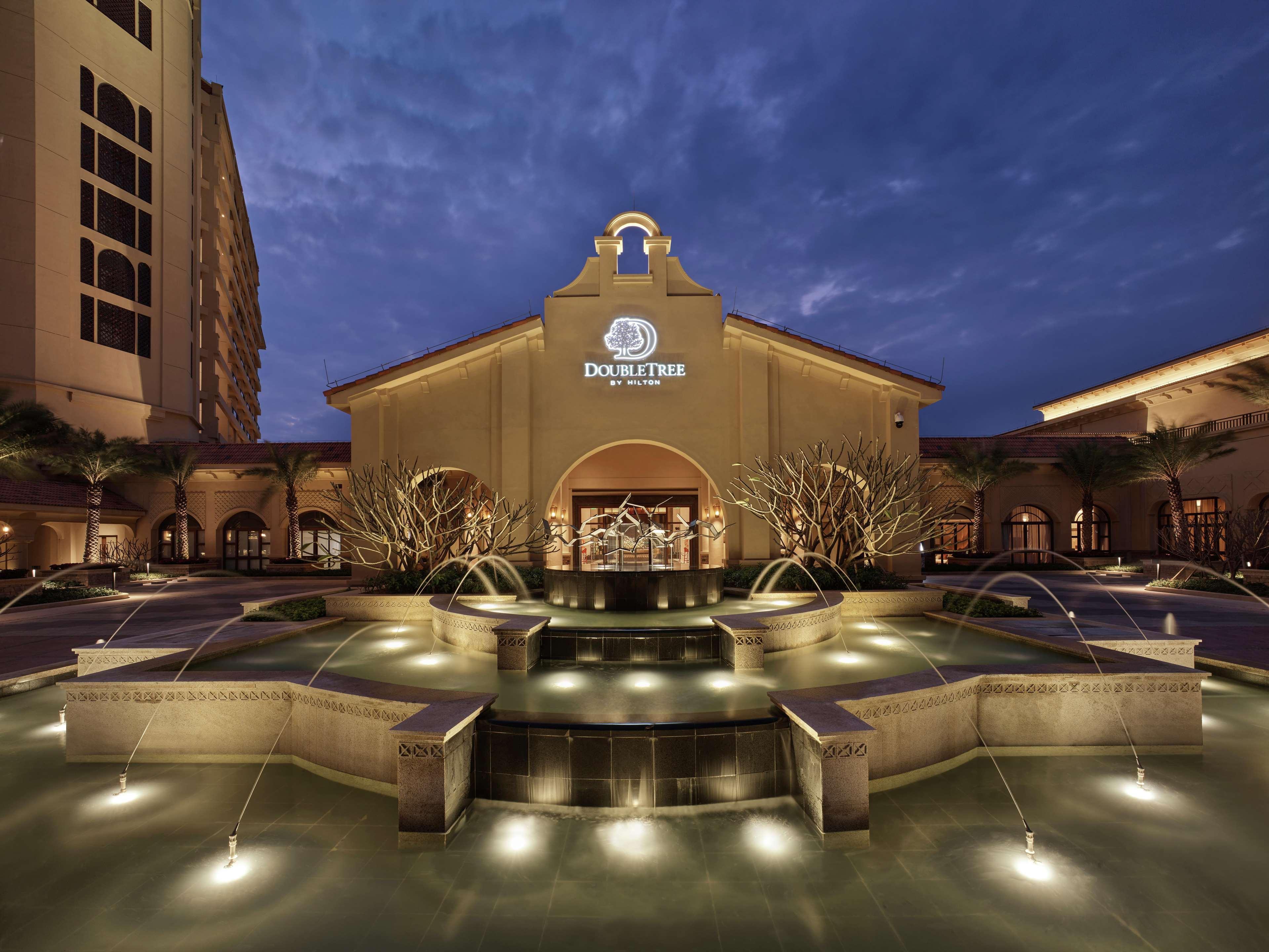 Doubletree By Hilton Huidong Resort Хойчжоу Экстерьер фото
